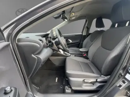 Photo 15 Toyota Yaris Hybride 116h Design