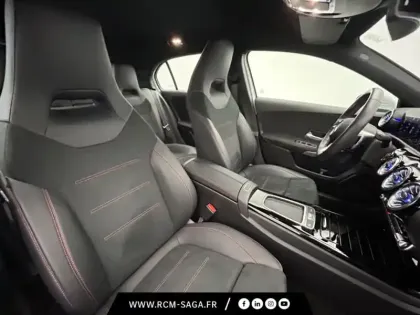 Photo 20 Mercedes Classe A 200 d AMG Line