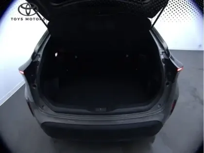 Photo 20 Toyota Yaris Hybride 1.5 HYBRID 116H DESIGN / PACK CARGO