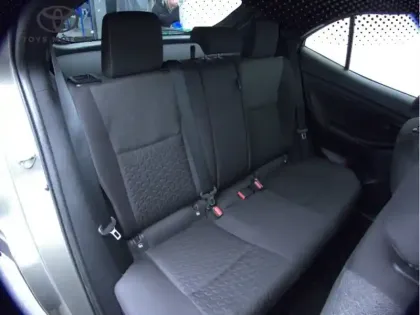 Photo 18 Toyota Yaris Hybride 1.5 HYBRID 116H DESIGN / PACK CARGO