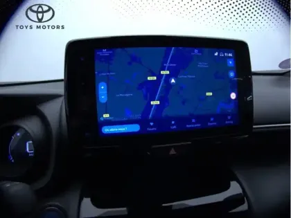 Photo 8 Toyota Yaris Hybride 1.5 HYBRID 116H DESIGN / PACK CARGO