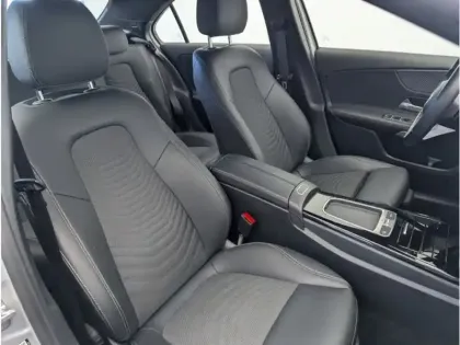 Photo 8 Mercedes Classe A 180 d Berline Business Line