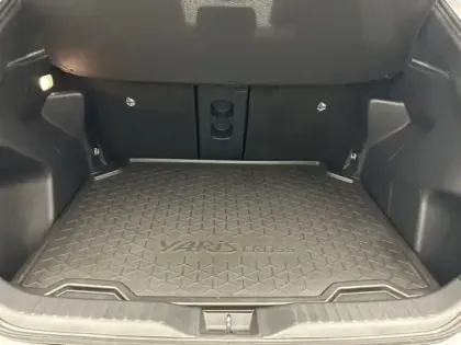 Photo 21 Toyota Yaris Hybride 1.5 HYBRID 116H DESIGN / PACK CARGO