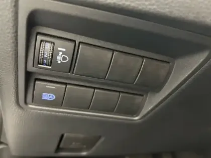 Photo 7 Toyota Yaris Hybride 1.5 HYBRID 116H DESIGN / PACK CARGO