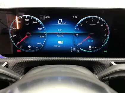 Photo 19 Mercedes CLA Coupé 250 e AMG Line