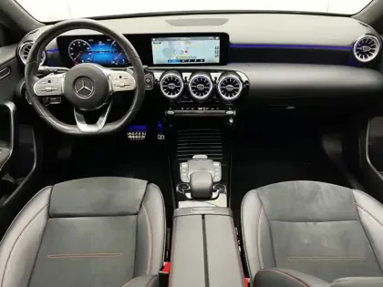 Photo 10 Mercedes Classe A Gén. IV (W177) Ph2 AMG Line 5