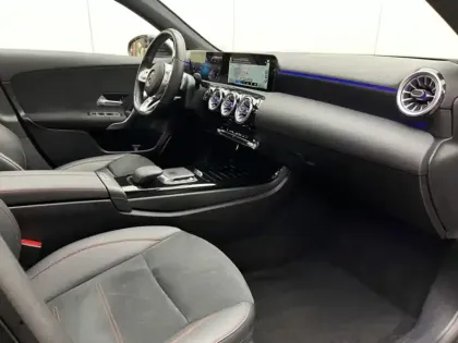 Photo 15 Mercedes Classe A Gén. IV (W177) Ph2 AMG Line 5