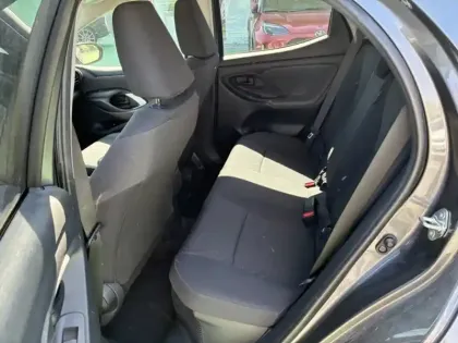 Photo 17 Toyota Yaris Hybride 116h Design / Pack confort