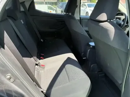 Photo 18 Toyota Yaris Hybride 116h Design / Pack confort