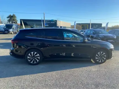 Photo 55 Ford Focus Gén. IV Ph1 Titanium X Business 5