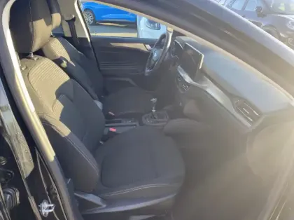 Photo 56 Ford Focus Gén. IV Ph1 Titanium X Business 5