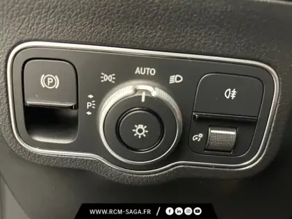 Photo 17 Mercedes GLA 200 d AMG Line