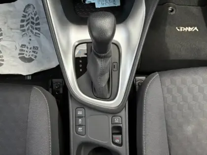 Photo 18 Toyota Yaris Hybride 1.5 HYBRID 116H DYNAMIC