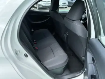 Photo 14 Toyota Yaris Hybride 1.5 HYBRID 116H DYNAMIC