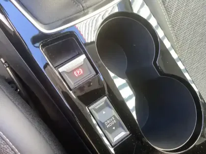 Photo 25 Peugeot 208 Nouvelle 100 S&S BVM6 Allure