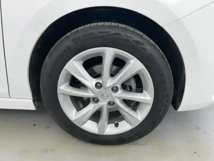 Photo 45 Opel Corsa Gén. VI Ph1 NG Elegance Business 5