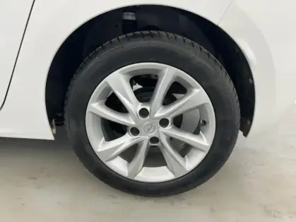 Photo 44 Opel Corsa Gén. VI Ph1 NG Elegance Business 5