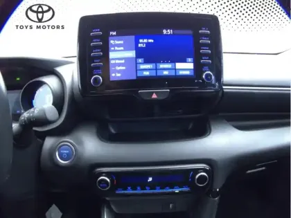 Photo 12 Toyota Yaris Hybride 116h Design RDS