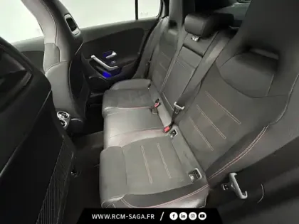 Photo 12 Mercedes Classe A 200 d AMG Line