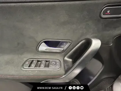 Photo 19 Mercedes Classe A 200 d AMG Line