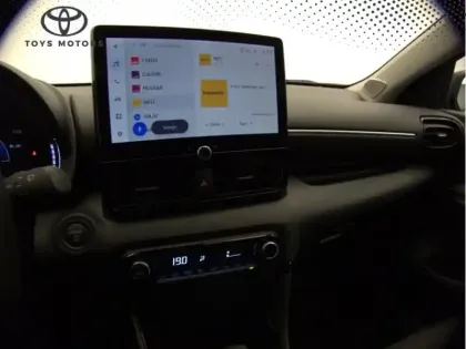 Photo 9 Toyota Yaris Hybride 116h Design / Pack confort