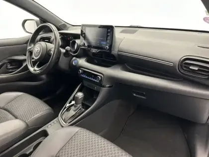 Photo 22 Toyota Yaris Gén. IV Ph1 Collection 5