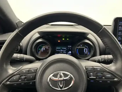 Photo 12 Toyota Yaris Gén. IV Ph1 Collection 5