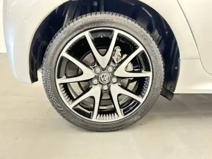 Photo 8 Toyota Yaris Gén. IV Ph1 Collection 5