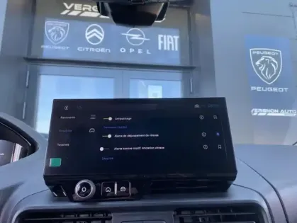 Photo 9 Peugeot Partner III M CU Std Dies 130 ch Auto Pack Prem Co