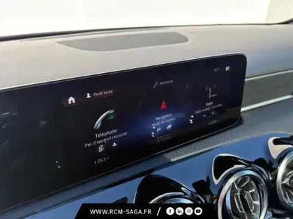 Photo 23 Mercedes Classe A 200 d AMG Line /177 Li