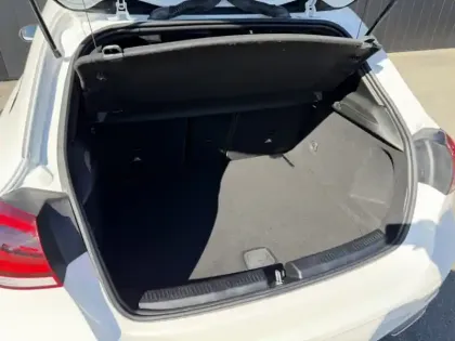 Photo 6 Mercedes Classe A 200 d AMG Line