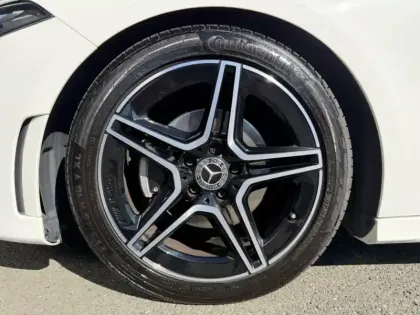 Photo 5 Mercedes Classe A 200 d AMG Line