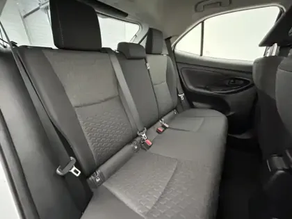 Photo 22 Toyota Yaris Hybride 1.5 HYBRID 116H DYNAMIC