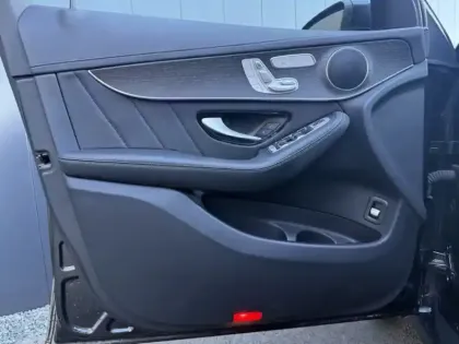 Photo 21 Mercedes Classe GLC 300de 4MATIC AMG Line Classe CP/253