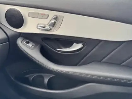 Photo 24 Mercedes Classe GLC SUV 300de 4MATIC AMG Line