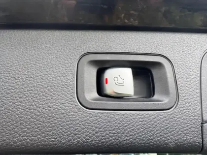 Photo 25 Mercedes Classe GLC SUV 300de 4MATIC AMG Line