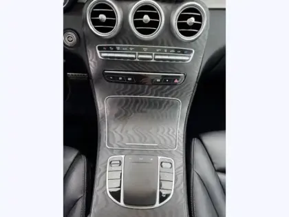 Photo 22 Mercedes Classe GLC SUV 300de 4MATIC AMG Line