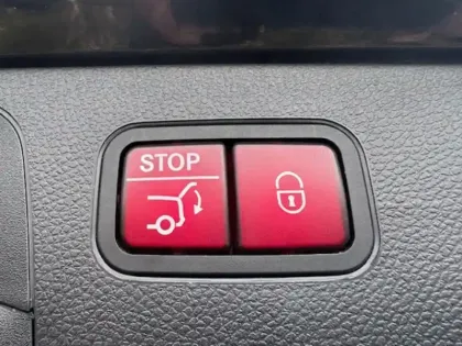 Photo 26 Mercedes Classe GLC SUV 300de 4MATIC AMG Line