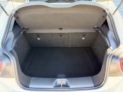 Photo 6 Mercedes Classe A 200 d Sensation