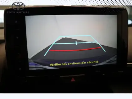 Photo 28 Toyota Yaris Hybride 1.5 HYBRID 116H DESIGN Cargo