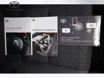 Photo 26 Toyota Yaris Hybride 1.5 HYBRID 116H DESIGN Cargo