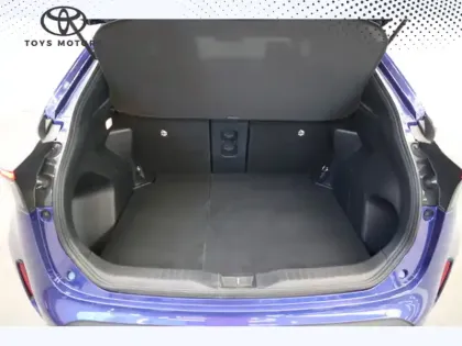 Photo 21 Toyota Yaris Hybride 1.5 HYBRID 116H DESIGN Cargo