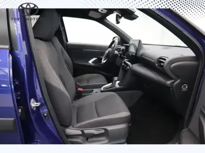 Photo 25 Toyota Yaris Hybride 1.5 HYBRID 116H DESIGN Cargo