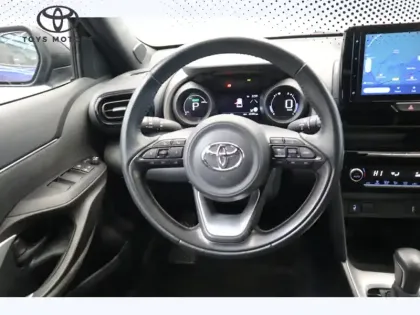 Photo 18 Toyota Yaris Hybride 1.5 HYBRID 116H DESIGN Cargo