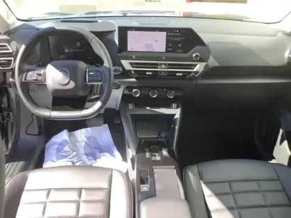 Photo 12 Citroën C4 Hybride 145 e-DCS6 Max - 5P