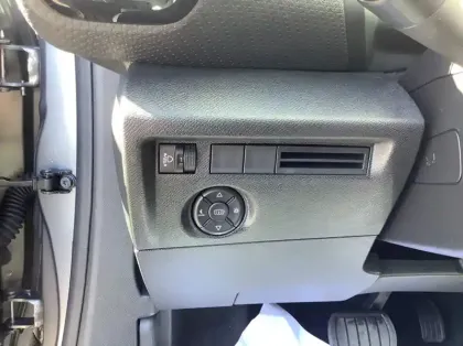 Photo 26 Citroën C4 Hybride 145 e-DCS6 Max - 5P