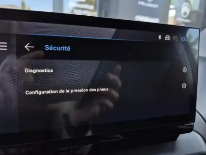 Photo 30 Peugeot Partner III M CU Std Dies 130 ch Auto Pack Prem Co