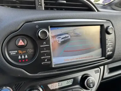 Photo 17 Toyota Yaris Gén. III Ph3 Collection 5