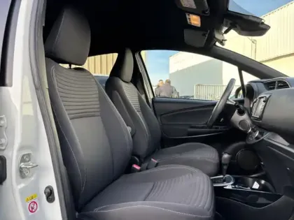 Photo 10 Toyota Yaris Gén. III Ph3 Collection 5