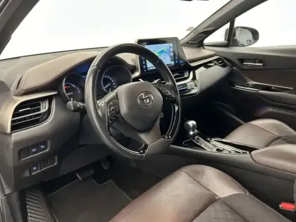 Photo 18 Toyota C-HR 1.8 HYBRIDE 122 DISTINCTIVE